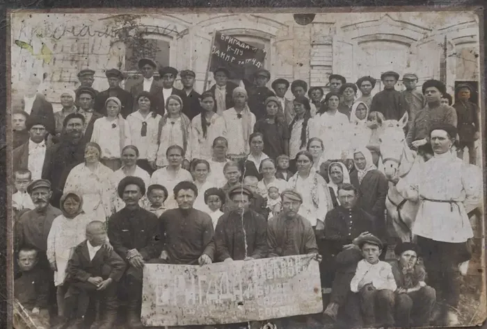 труженики колхоза Большевик
